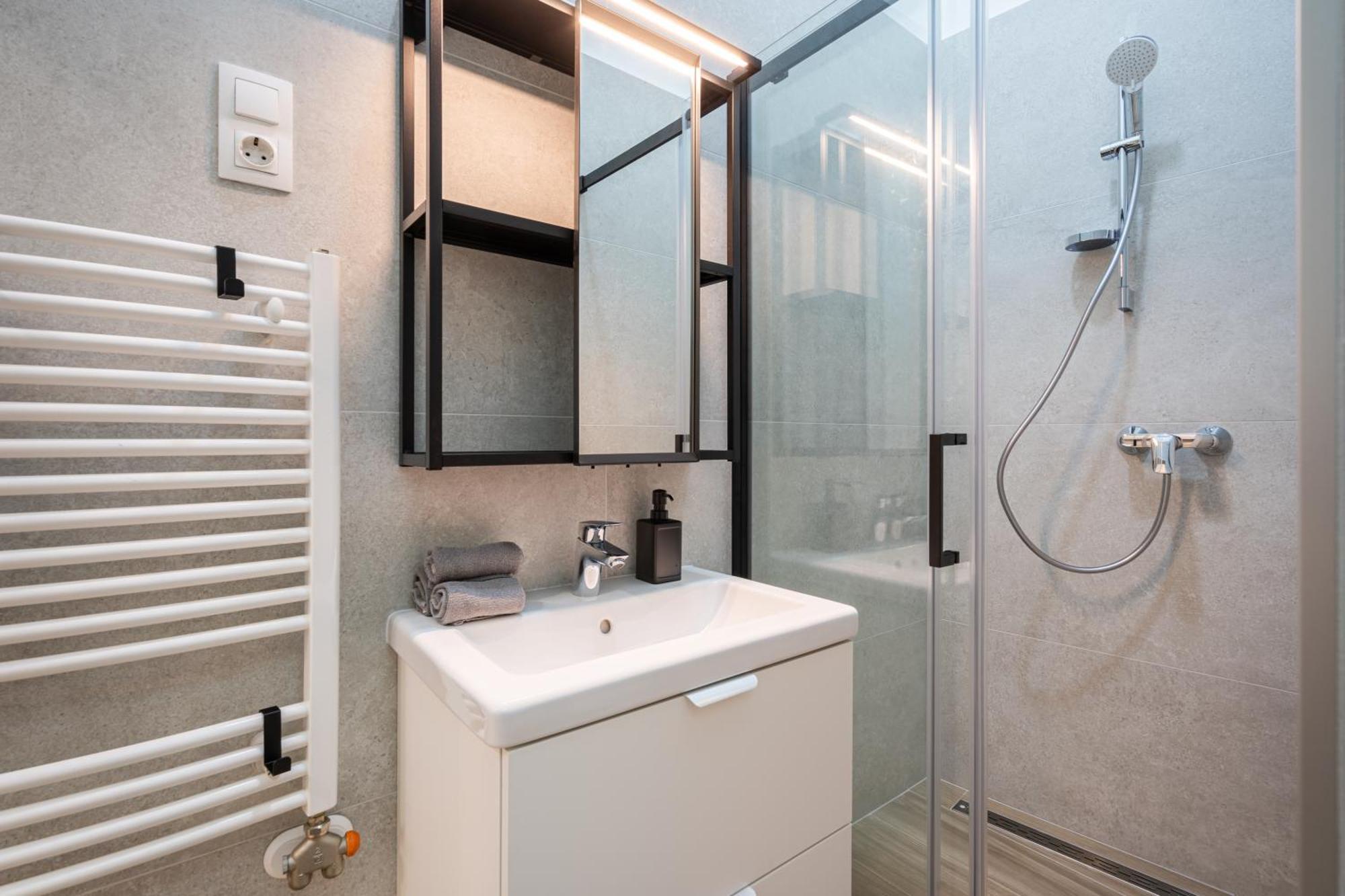 Luxurious Downtown Family Suite Boedapest Buitenkant foto